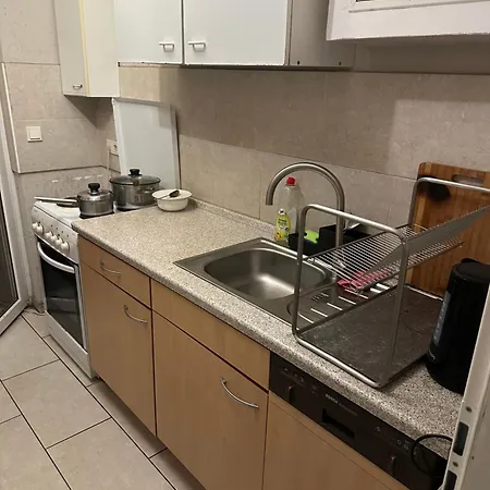 Modernes Und Stilvolles Mit Grosser Terrasse Neben Dem Bahnhof Gießen